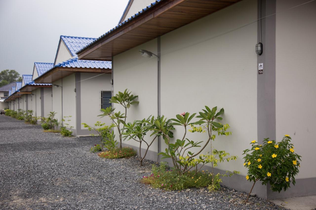 The Triple Tree Resort. Pathum Thani Luaran gambar